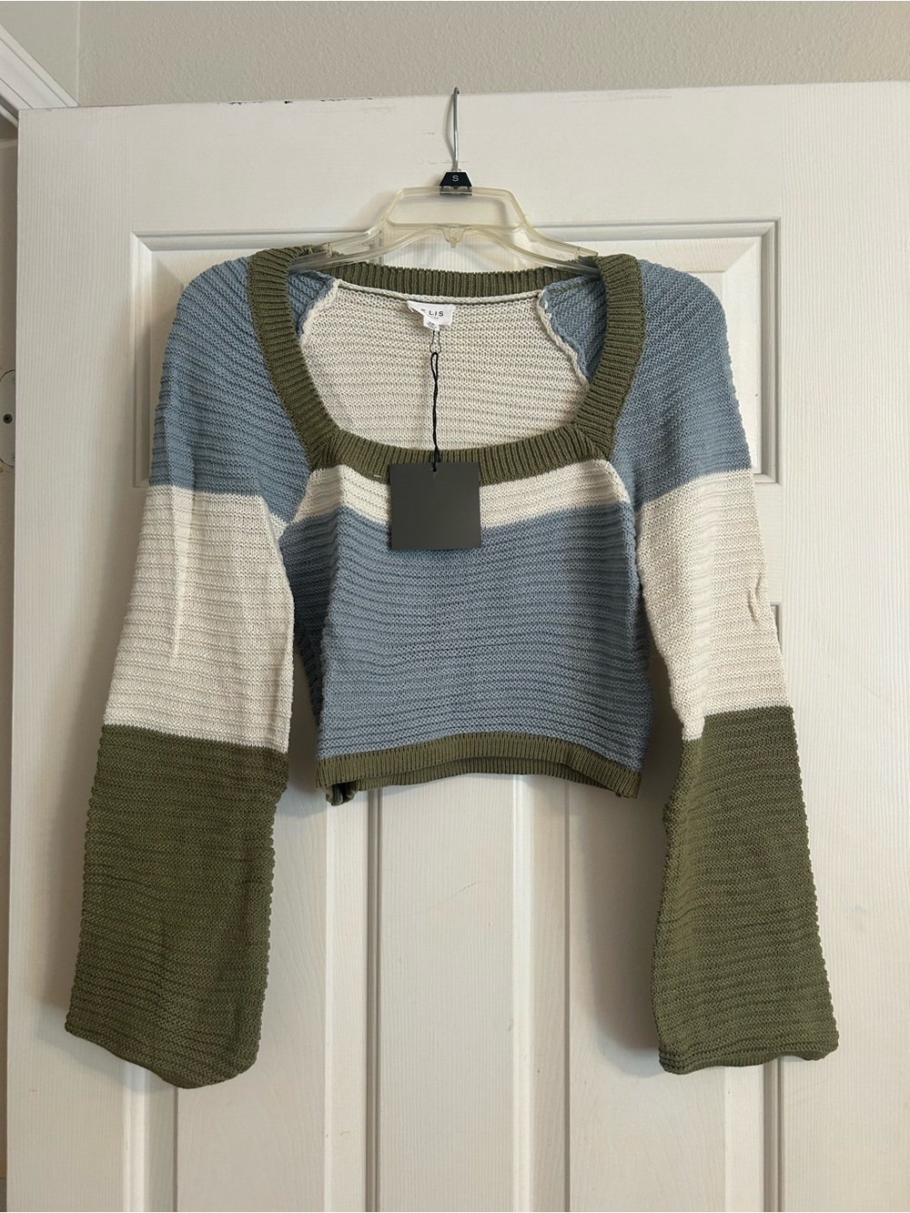 Le Lis Colorblock Square-Neck Cropped Knit Sweater